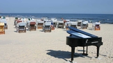 Ahlbeck, Usedom - Strand mit Klavier