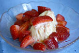 Erdbeeren mit Vanilleeis