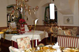 Schlosshotel Rosenau - Restaurant / Zum Vergrößern auf das Bild klicken