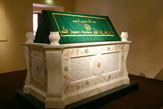 55PLUS Schallaburg, Grab Saladins / Zum Vergrößern auf das Bild klicken