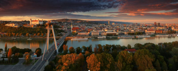 Bratislava, SK