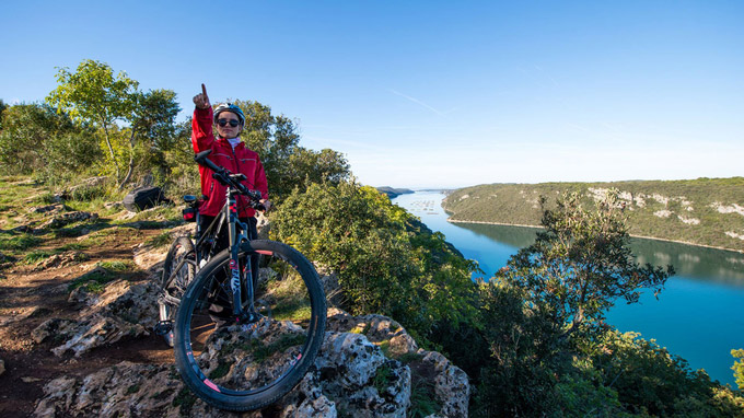 © Kroatische Zentrale für Tourismus / Dejan Hren / Istrien, Kroatien - Radfahren / Zum Vergrößern auf das Bild klicken