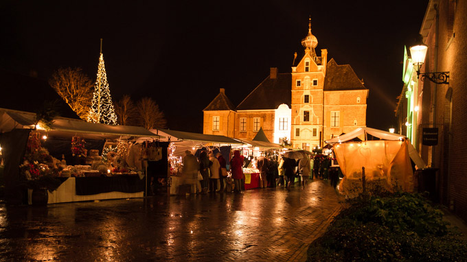 © Kasteel Cannenburch / Kasteel Cannenburch, Holland - Weihnachtsmarkt / Zum Vergrößern auf das Bild klicken