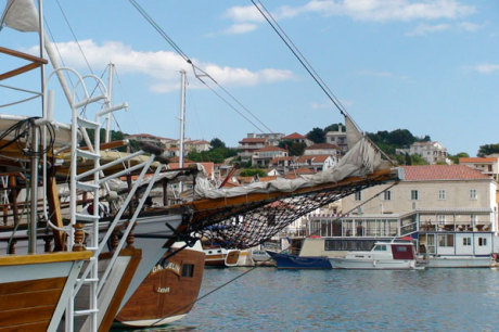 Trogir, Kroatien - Hafen