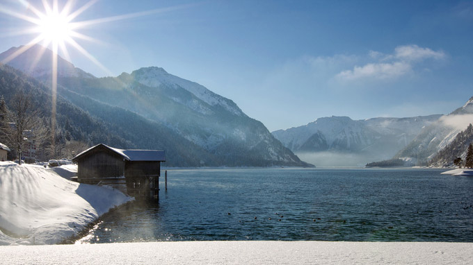© Achensee Tourismus / Winterlicher Achensee, Tirol / Zum Vergrößern auf das Bild klicken