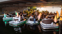 © Meine Insel Bootsvermietung / Alte Donau, Wien - Floating Concert_Wagramer Brücke / Zum Vergrößern auf das Bild klicken