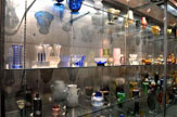 MAK, Wien - Studiensammlung Glas: Ausstellungsansichten / Zum Vergrößern auf das Bild klicken