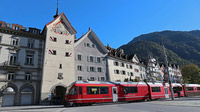 © Chur Tourismus / Arosabahn vor Obertor, Chur / Zum Vergrößern auf das Bild klicken