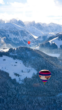 © Flora Jädicke, Regensburg / Kössen, Tirol - Ballon Alpengipfel / Zum Vergrößern auf das Bild klicken