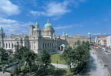 © Tourism Ireland / Belfast - City Hall / Zum Vergrößern auf das Bild klicken