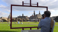 Dresden, DE - roter Rahmen