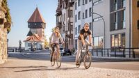 Konstanz, DE - Rheintorturm mit Rad