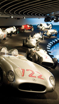 © Daimler AG / Mercedes Benz-Museum, Deutschland - Mythos7 / Zum Vergrößern auf das Bild klicken