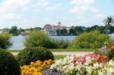 Kleines Schloss im Park Babelsberg, Potsdam - Blick von Terrasse auf die Havel