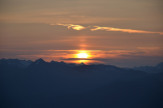 Foto © Flora Jädicke / Südtirol -Sonnenaufgang / Zum Vergrößern auf das Bild klicken