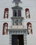 Burg Forchtenstein - Wappen über dem Eingangstor / Zum Vergrößern auf das Bild klicken