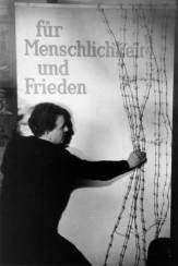 © Verein für Geschichte der Arbeiterbewegung / Museum für Volkskunde, Wien - Ausstellung Feste.Kämpfe: Frauentag / Zum Vergrößern auf das Bild klicken