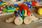 Christkindlmarkt - Kinderspielzeug / Zum Vergrößern auf das Bild klicken