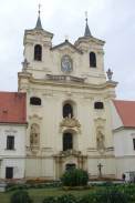 Klosteranlage Rajhrad, Tschechien - Kirche St. Peter und Paul: Außenansicht / Zum Vergrößern auf das Bild klicken
