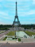 Paris, Frankreich - Eiffelturm / Zum Vergrößern auf das Bild klicken