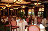 Danubius Grand Hotel Margitsziget, Budapest - Speisesaal, innen / Zum Vergrößern auf das Bild klicken