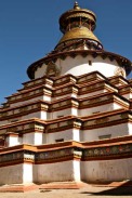Tibet, China - Kumbum: ältester Stupa Tibets im Palkhor Kloster / Zum Vergrößern auf das Bild klicken